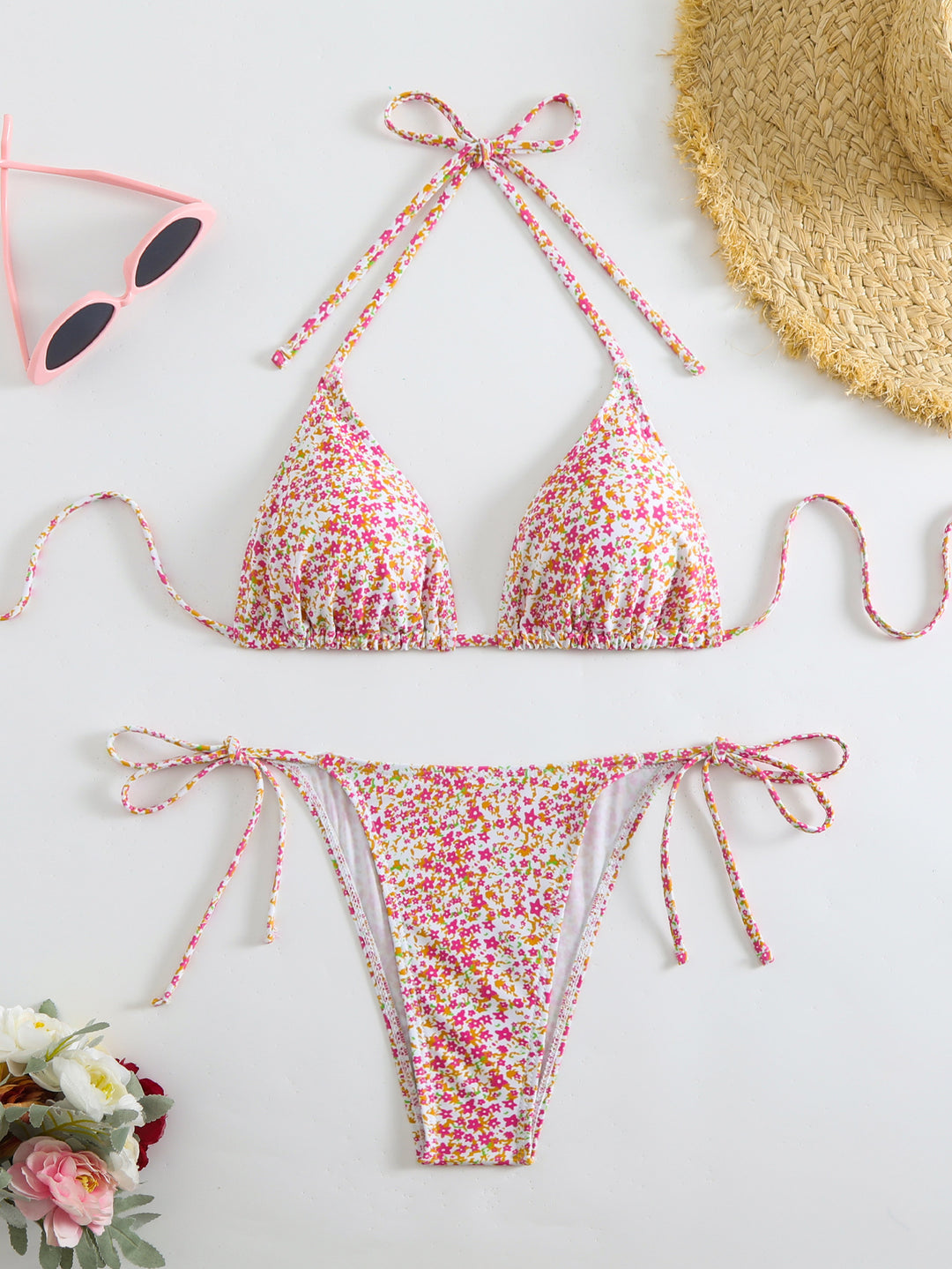 Damen Triangel-Bikini mit liebevollem Blumenmuster und verstellbaren Trägern R&B