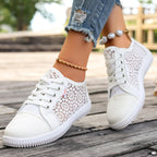 Damen Sneakers mit floraler Spitze und leichter Sohle R&B