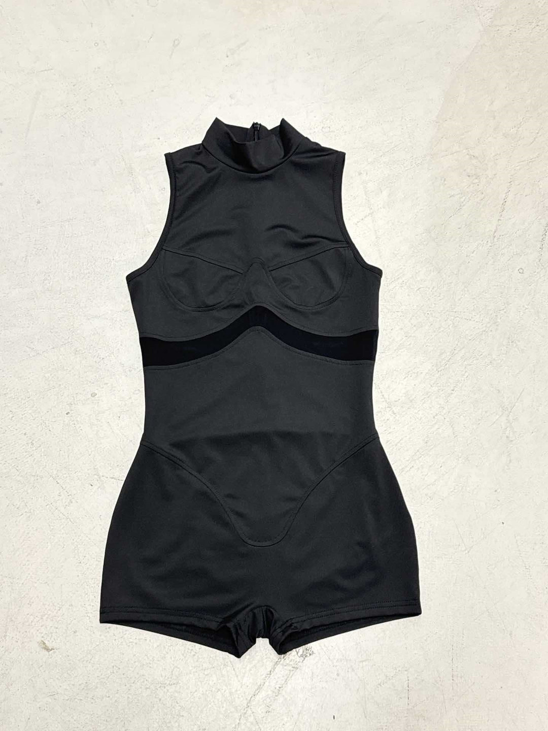 Damen Sportlicher Body mit hohem Kragen und innovativen Kompressionsdetails R&B