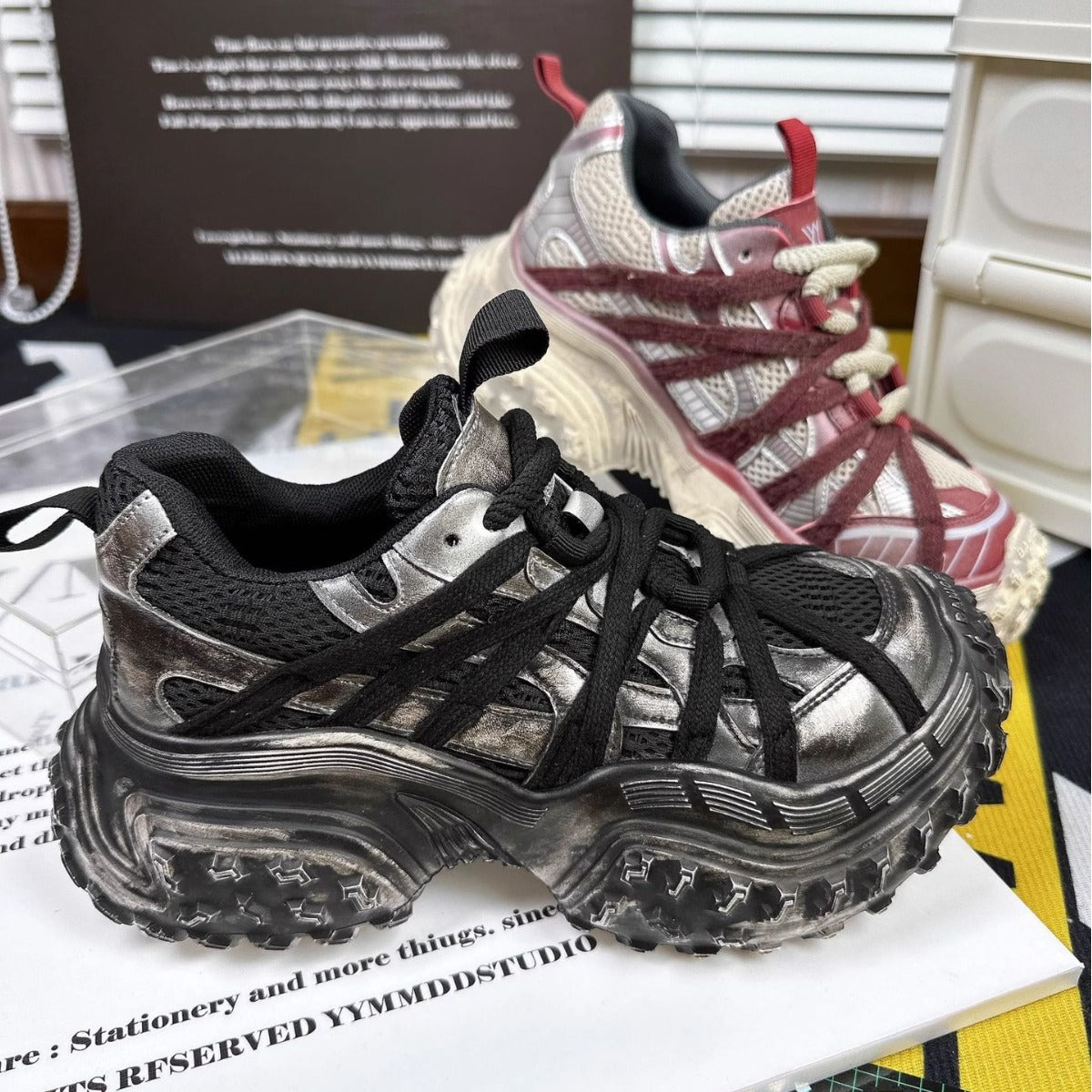 Damen Outdoor-Sneaker mit rutschfester Sohle und atmungsaktiver Konstruktion R&B