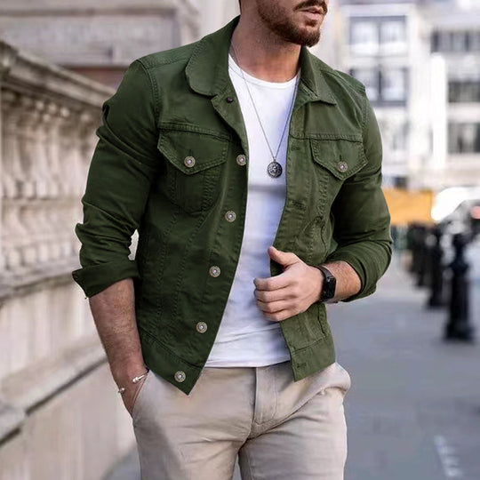 Herren nan taillierte Jeansjacke im Trucker-Stil mit Brusttaschen und Metallknöpfen R&B
