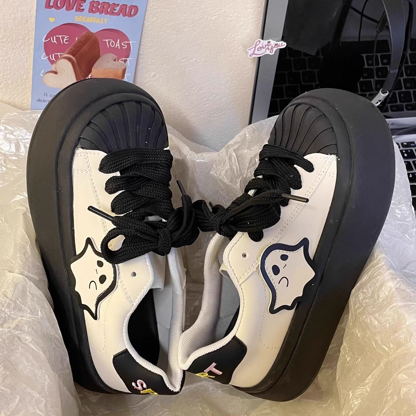Damen Verspielte Sneakers mit einzigartigem Design und dicker Sohle