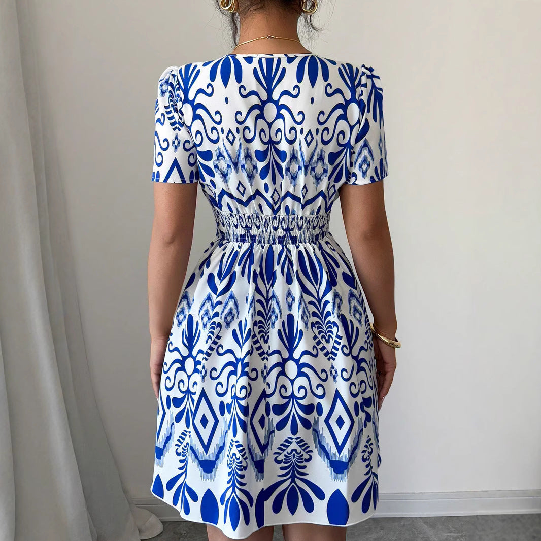 Damen Sommerliches Mini-Kleid mit elegantem V-Ausschnitt und floralen Mustern R&B