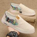 Damen Slip-On Sneakers mit buntem Muster und bequemem Innenfutter