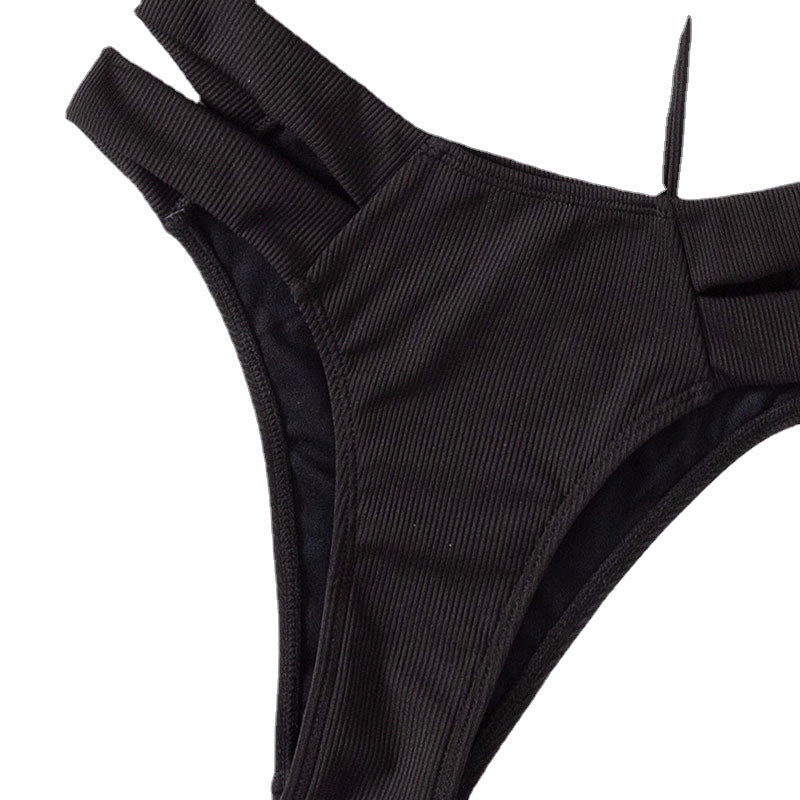 Damen Bikini-Set mit raffinierten Rückenschnürungen