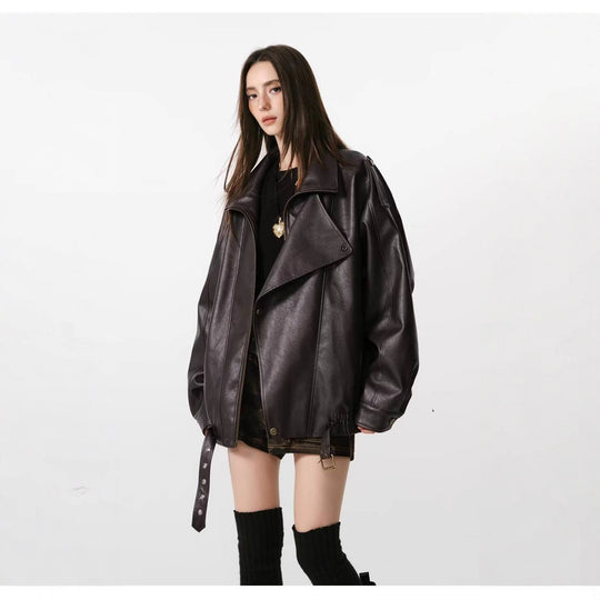 Damen Kunstlederjacke mit hohem Kragen und lässigem Schnitt R&B