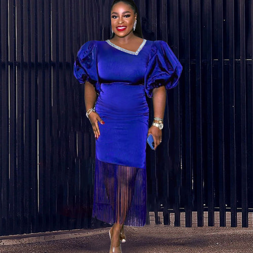 Damen Glamouröses Abendkleid mit voluminösen Puffärmeln und Fransen Saum R&B