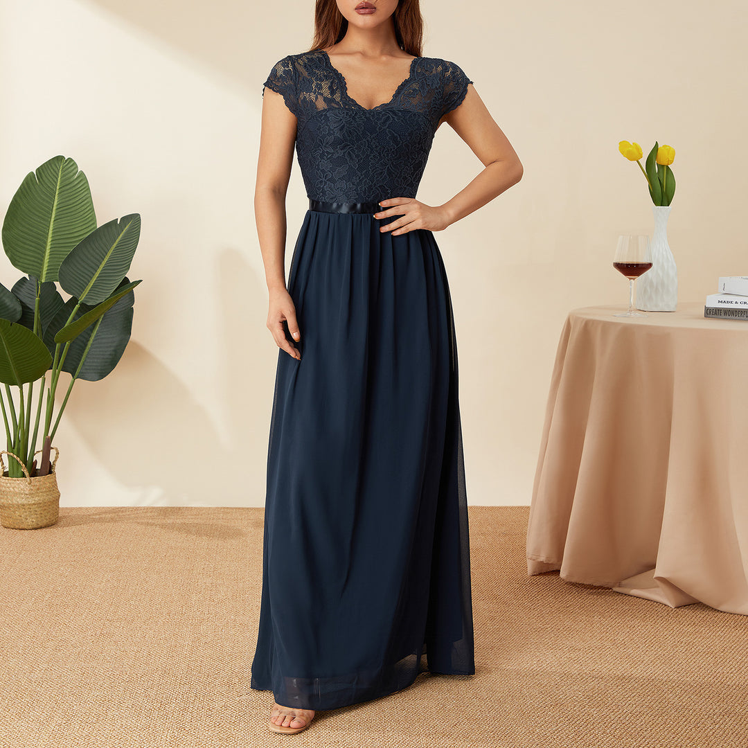 Damen Elegantes Spitzenkleid mit V-Ausschnitt R&B
