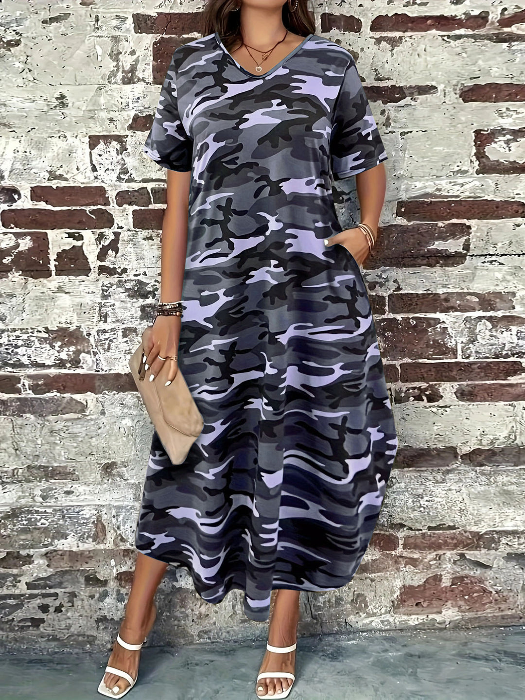 Damen Maxi-Kleid mit modernem Camouflage-Design und praktischen Taschen R&B