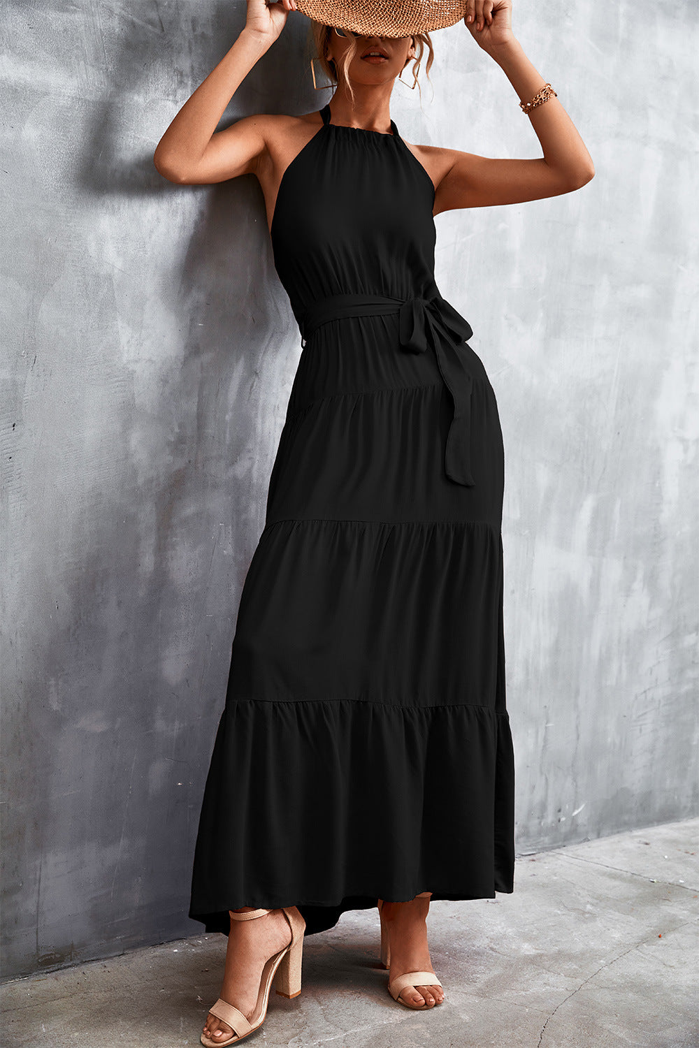 Damen Maxikleid mit schickem Halterdesign und fließendem Rock R&B