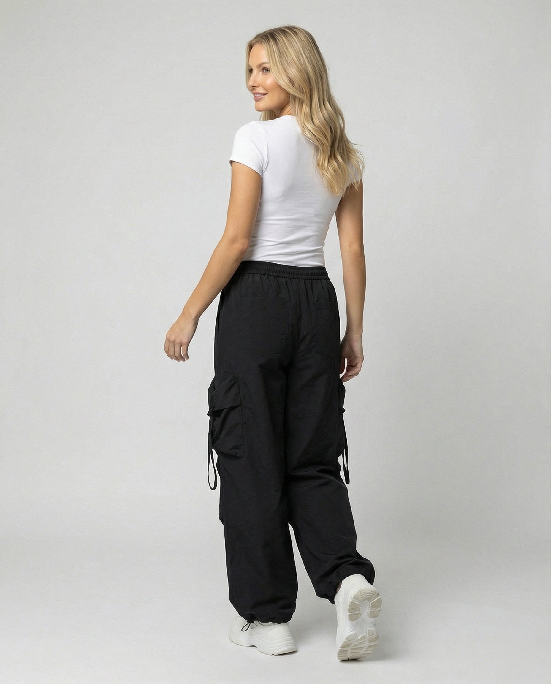 Damen lässige Utility-Palazzohose mit hohem Komfortbund, aufgesetzten Mehrfachtaschen und abgesteppten Kniefalten R&B