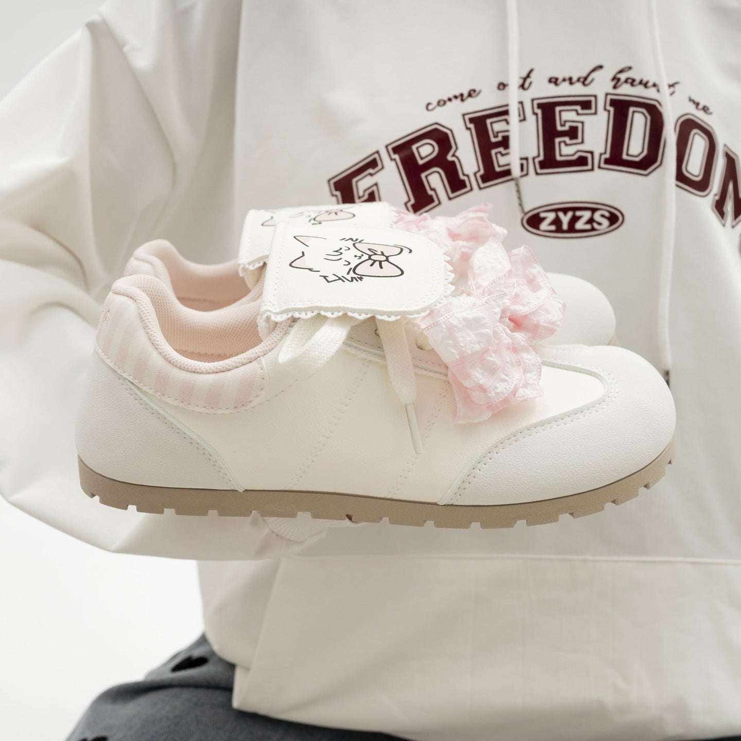 Damen Sportliche Sneakers mit verspieltem Blumenmotiv und weichem Innenfutter