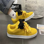 Damen Sneakers im sportlichen Stil mit hochwertiger Oberflächenstruktur