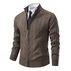 Herren Strickjacke mit modernem Zopfmuster R&B