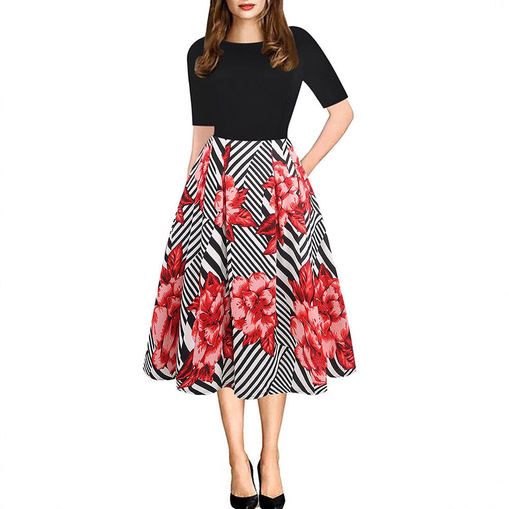 Damen Midikleid mit floralem Muster und gestreiften Akzenten