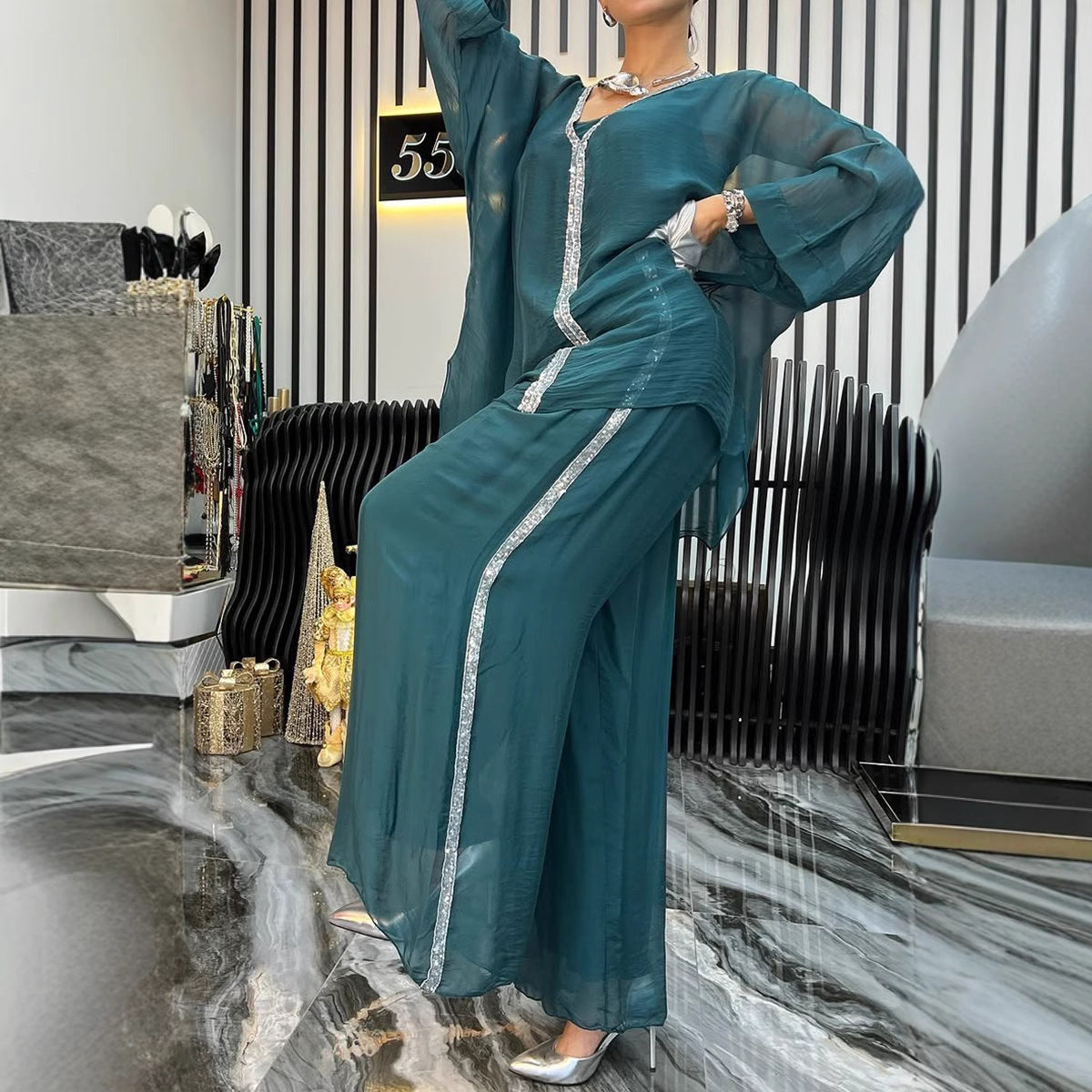 Damen elegante und luftige Bluse mit weitem Schnitt und passender Hose R&B