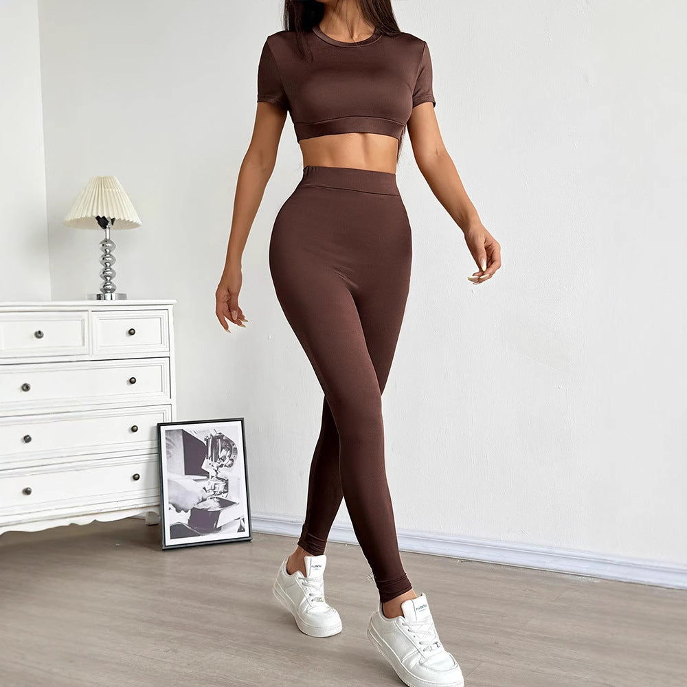Damen Set aus cropped Oberteil und figurbetonten Leggings R&B