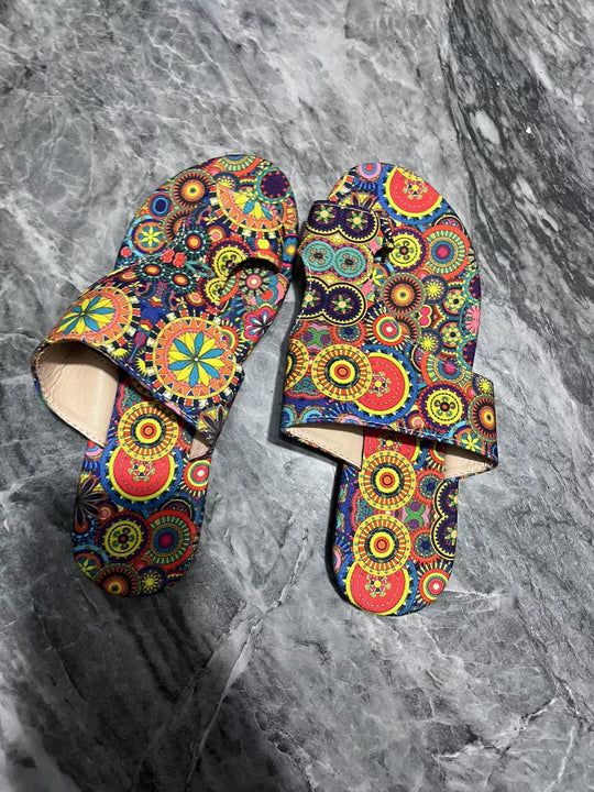 Damen stilvolle Pantoletten mit elegantem Paisley-Muster R&B
