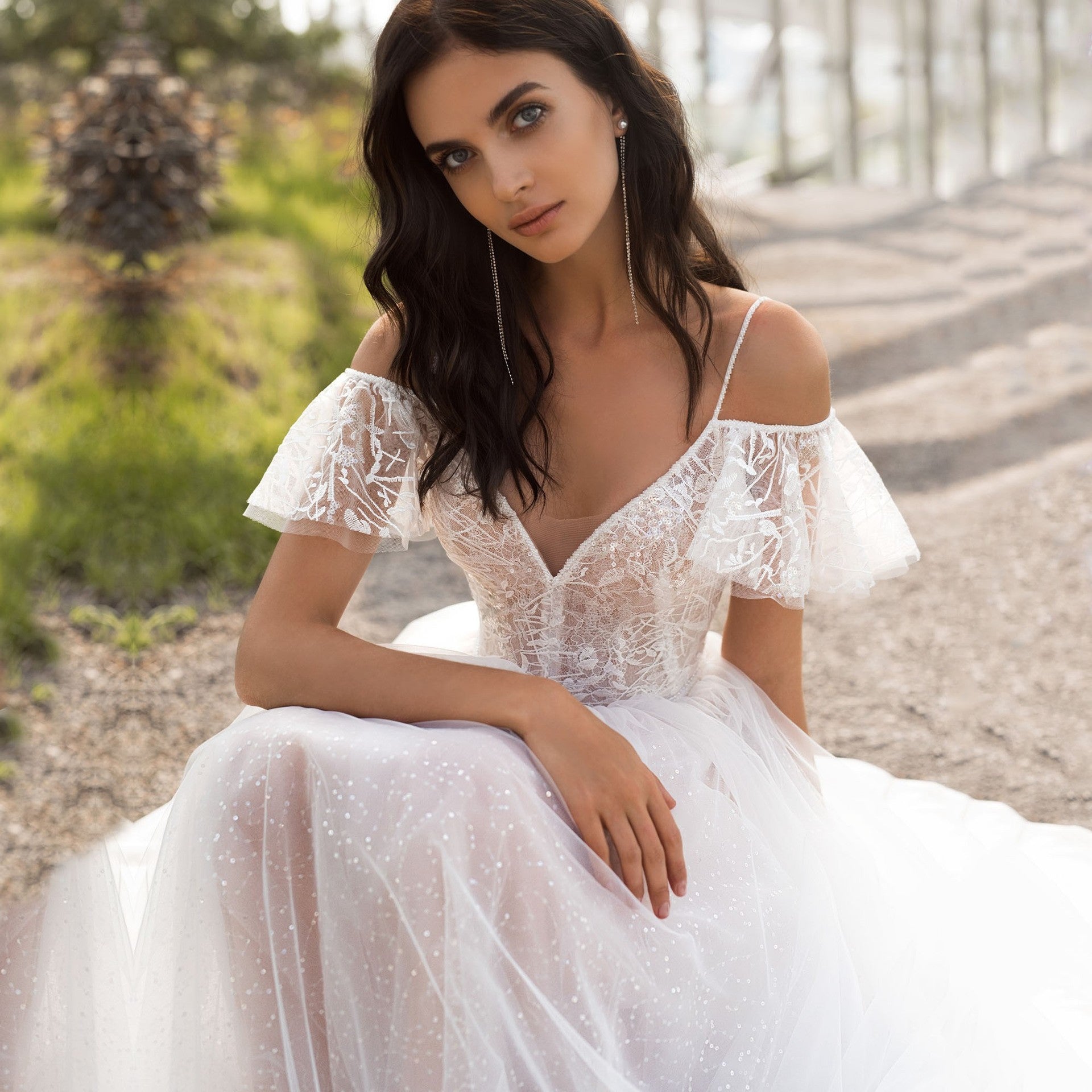 Damen Elegantes Hochzeitskleid mit transparenten Puffärmeln und glitzerndem Oberteil R&B