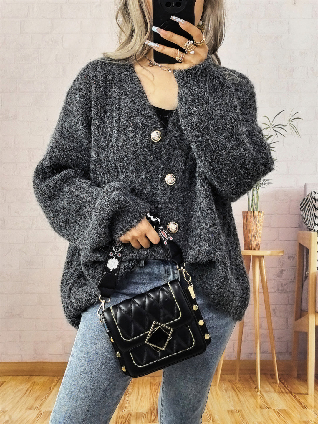 Damen Grobstrickjacke mit modischen Knöpfen und lässigem Schnitt R&B