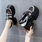 Damen Trendige Chunky Sandalen mit verstellbaren Riemen und dämpfender Sohle