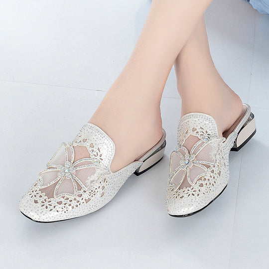Damen Mules mit funkelnden Strassverzierungen und elegantem Blütenakzent R&B