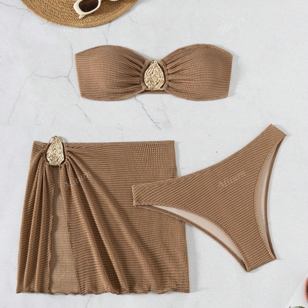 Damen Bikini-Set mit verziertem Wickelrock und elegantem Bandeau-Oberteil R&B