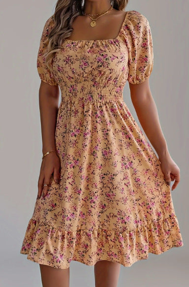Damen sommerliches Blumenkleid mit Puffärmeln und Rüschensaum R&B
