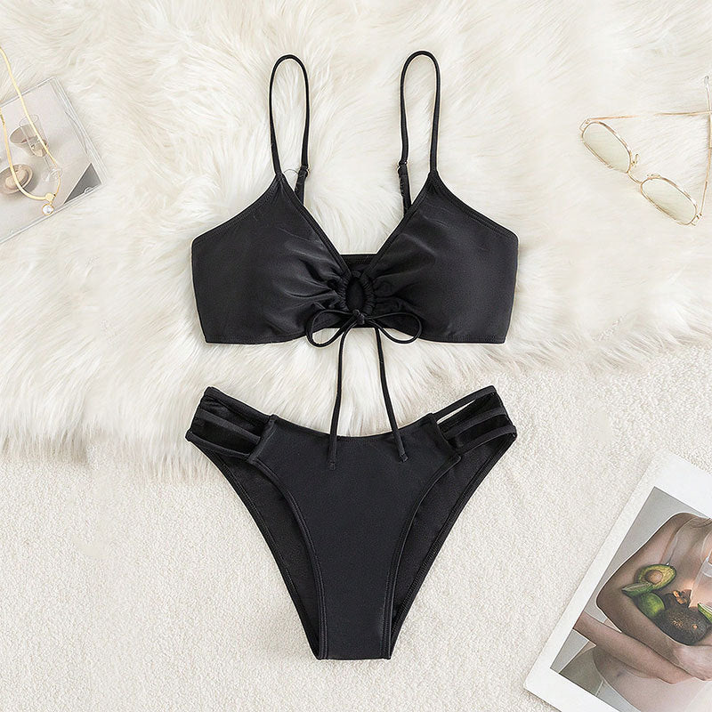 Damen Triangel-Bikini mit raffiniertem Schnür-Detail R&B