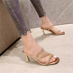 Damen elegante Absatzsandalen mit funkelnden Riemen