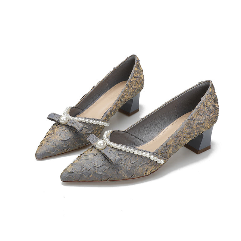 Damen elegante Pumps mit perlverziertem Riemen und komfortablem Blockabsatz R&B