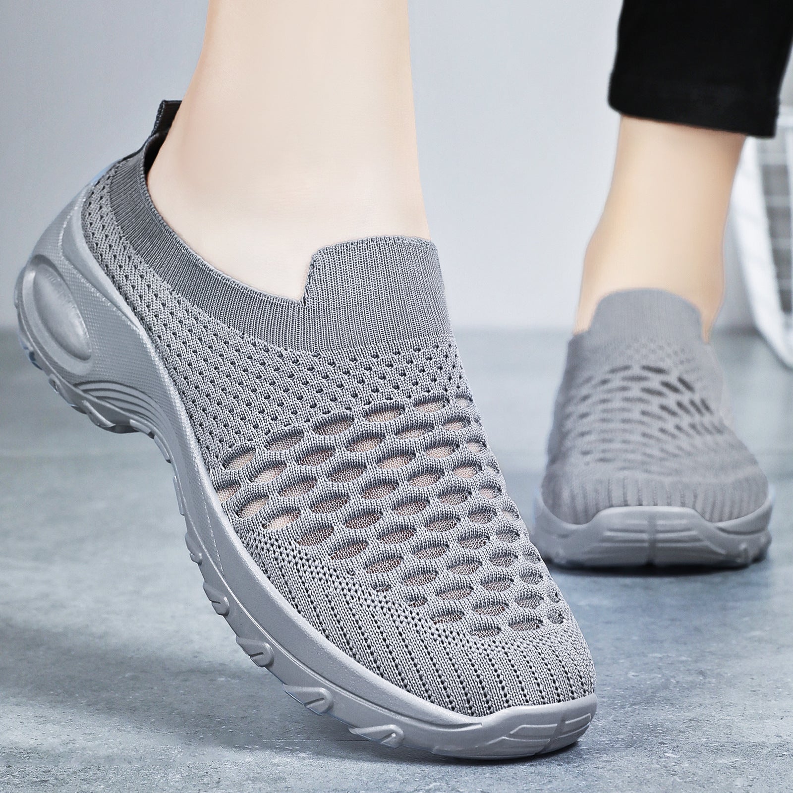 Damen Slip-On Sportschuhe mit atmungsaktivem Strickoberteil und flexibler Sohle R&B