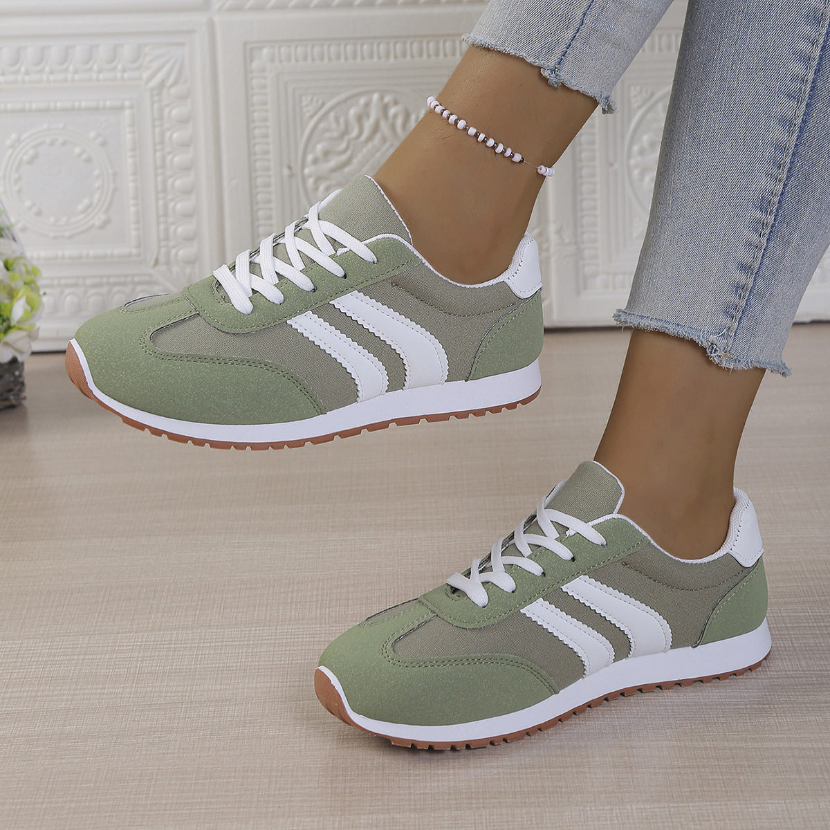 Damen Sportliche Freizeitsneaker mit praktischem Schnürverschluss R&B