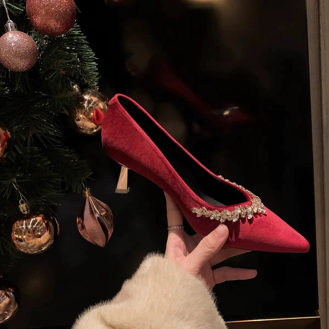 Damen Glamouröse High Heels mit eleganten Strassdetails und spitzem Zehenbereich R&B