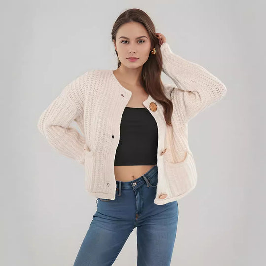 Damen Strickjacke mit kreativen Knopfdetails und seitlichen Taschen R&B
