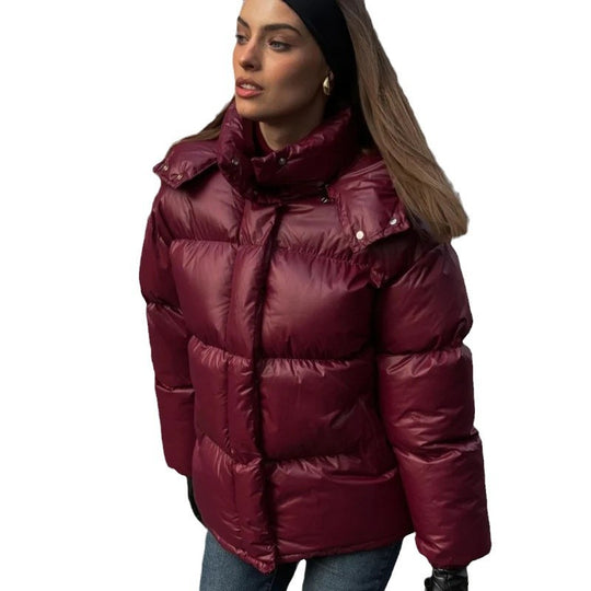 Damen Kuschelige Daunenjacke mit Kapuze und elegantem Schnitt R&B