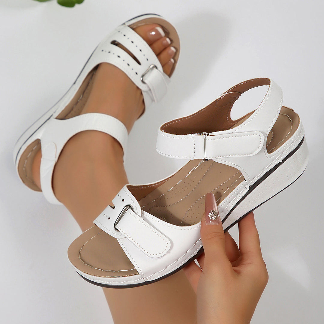 Damen Riemchen-Sandalen mit verstellbarem Klettverschluss und ergonomischer Sohle R&B