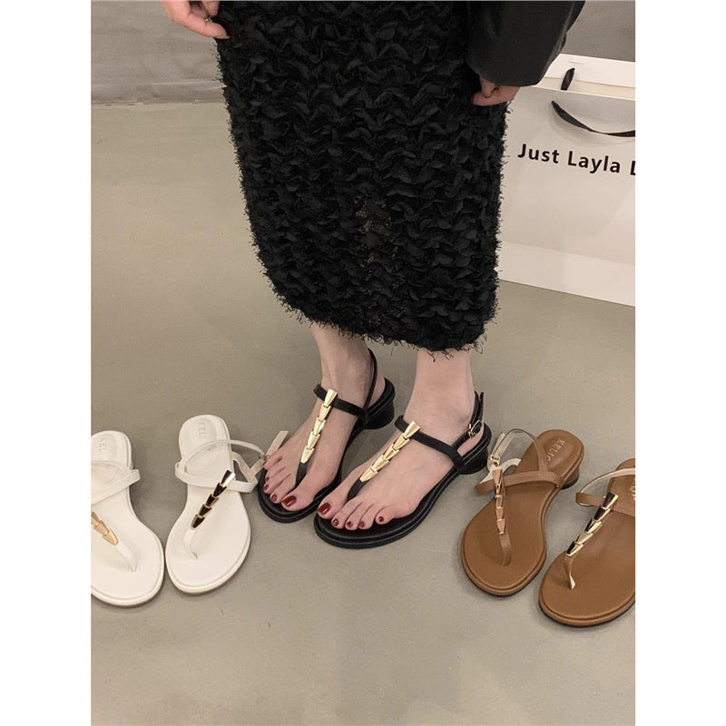 Damen elegante Riemchen-Sandalen mit goldenen Akzenten R&B