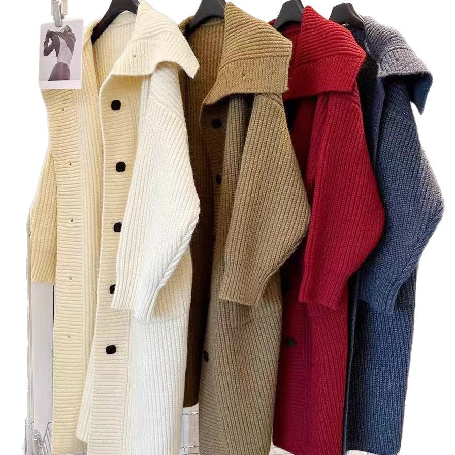 Damen Grobstrickjacke mit voluminösem Schnitt und dekorativen Knöpfen R&B