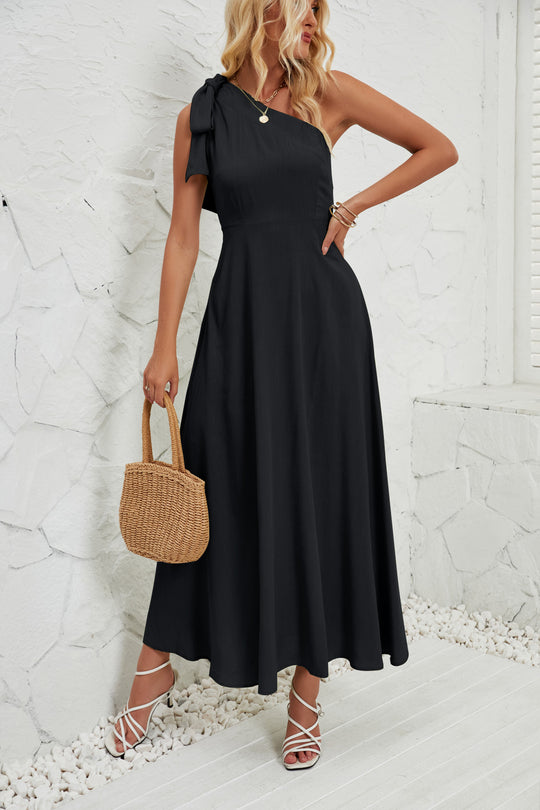 Damen Maxikleid mit asymmetrischem Design und Trägerdetail R&B