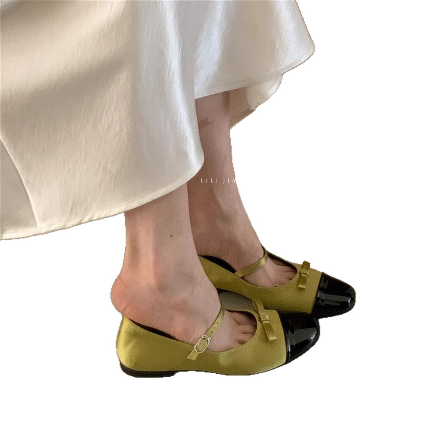 Damen Elegante Ballerinas mit dekorativer Schleifenverzierung und hochwertiger Lederoberfläche R&B