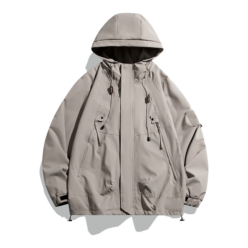 Damen lässige Outdoor-Jacke mit verstellbarem Kapuzensystem und funktionalen Taschen