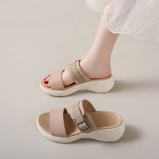 Damen bequeme Sandalen mit breitem Riemen und ergonomischer Sohle R&B