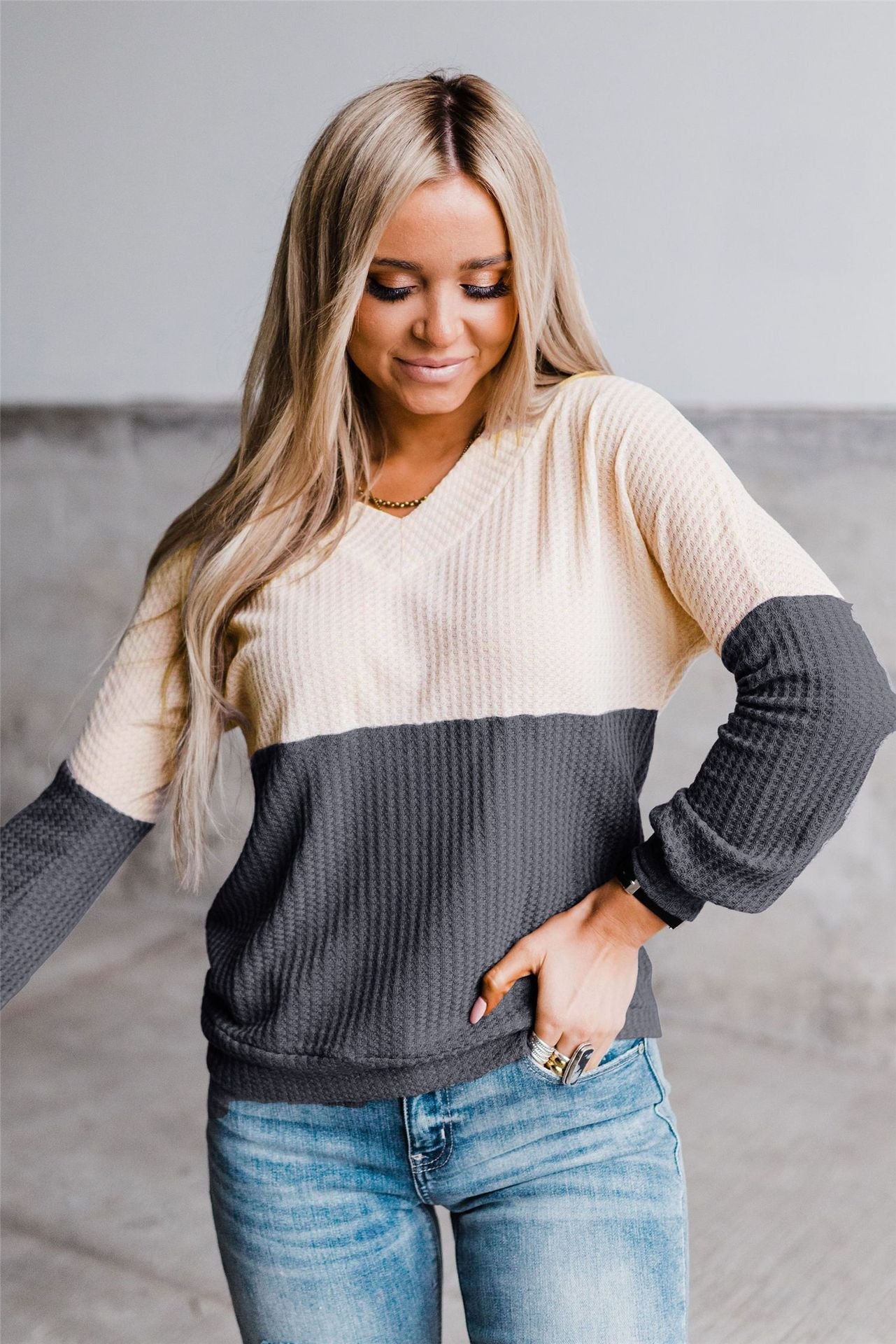 Damen lässiges V-Ausschnitt Sweatshirt mit strukturiertem Waffelstrick R&B