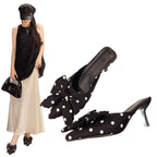 Damen Pantoletten mit oversized Schleifen-Design und eleganten Punkten R&B