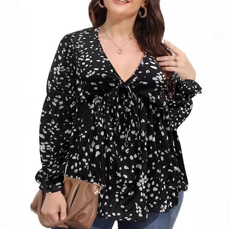Damen Bluse mit eleganten Rüschendetails und modischem Print R&B