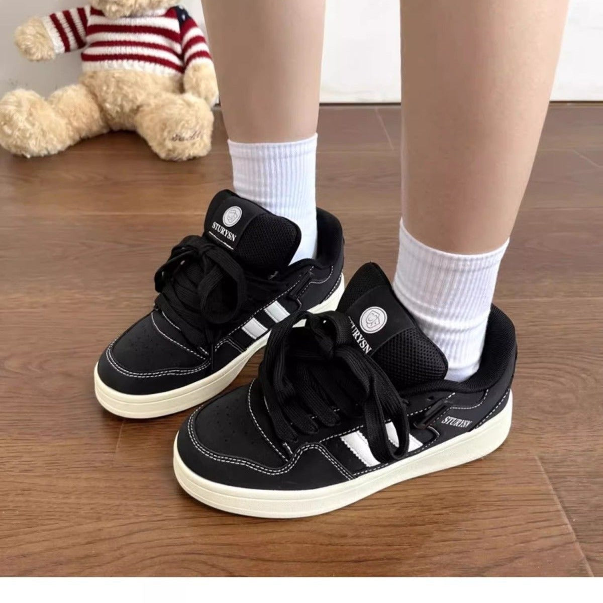 Damen Sportliche Freizeitschuhe mit dämpfender Sohle und modernem Finish R&B