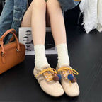Damen Sneakers mit verspieltem Pompon-Design und bequemer Sohle R&B
