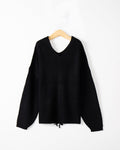 Damen Grobstrick Pullover mit attraktivem V-Ausschnitt und praktischen Kordeldetails