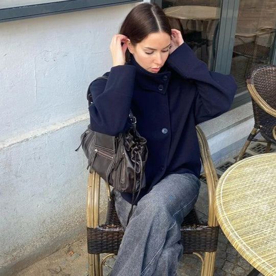 Damen modische Kurzjacke mit hohem Kragen und Knopfverschluss R&B
